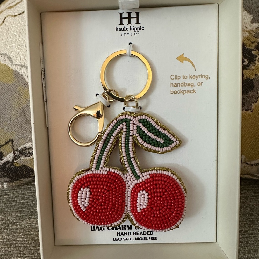 Haute Hippie Cherry Key Holder - Red & Green Hand Beaded In Gift Box NWT - Picture 9 of 13